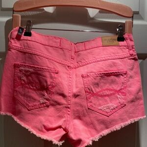 Abercrombie Shorts Hot Pink!
